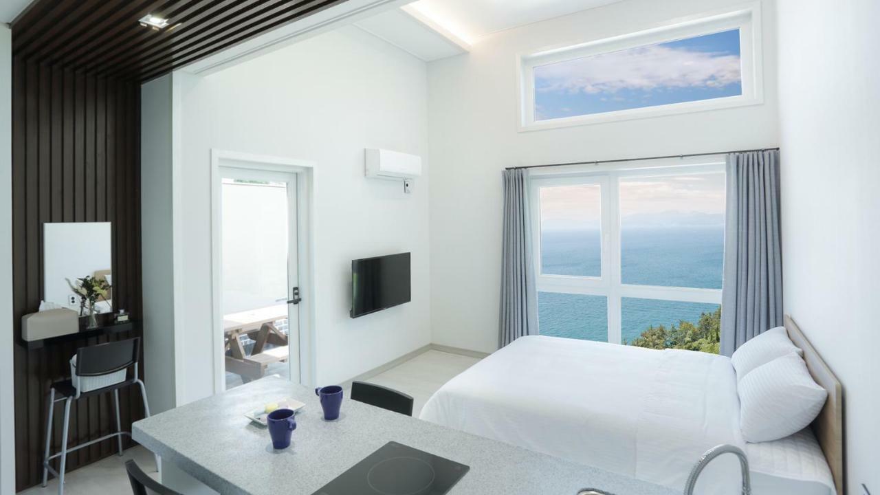 Oneday Namhae Villa Buitenkant foto
