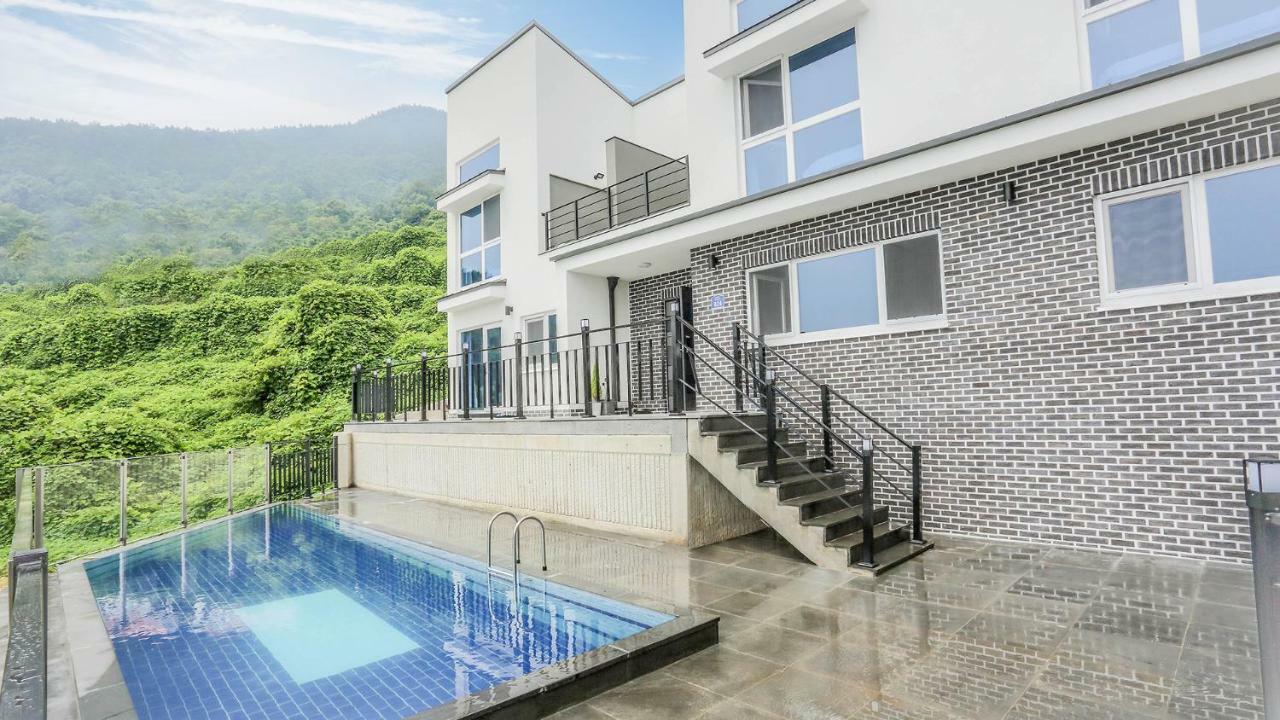 Oneday Namhae Villa Buitenkant foto