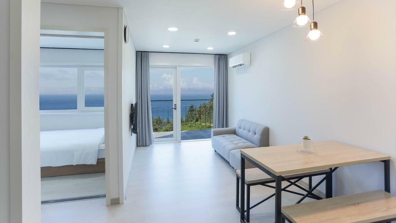 Oneday Namhae Villa Buitenkant foto